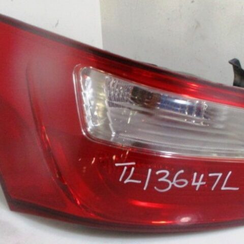 2015 KIA RIO 1.4I SEDAN LR TAILLAMP