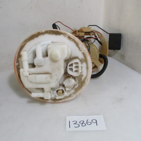 2014 TOYOTA COROLLA 1.3I PRESTIGE FUEL PUMP (DAMAGED BRACKET)