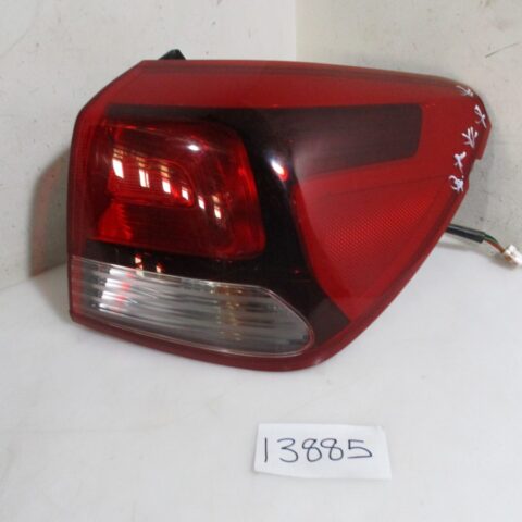 2019 KIA RIO 1.2I H/B RR TAIL LAMP (LENS CRACKED)