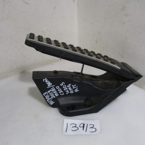 2018 MERCEDES-BENZ W205 C200 AMG A/T ACCELERATOR PEDAL