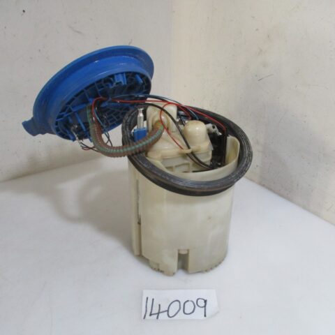 2019 VW POLO 8 1.0 TSI  FUEL PUMP (SLIGHT DAMAGE)