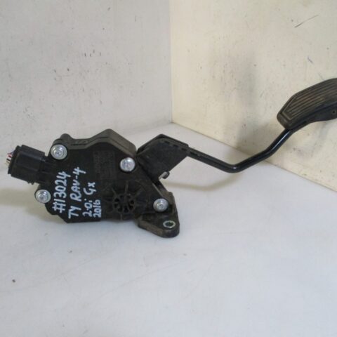 2016 TOYOTA RAV-4 2.0 GX ACCELERATOR PEDAL