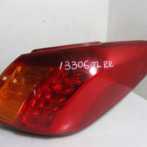 2010 NISSAN MURANO 3.5I V6 4X4 RR TAILLAMP