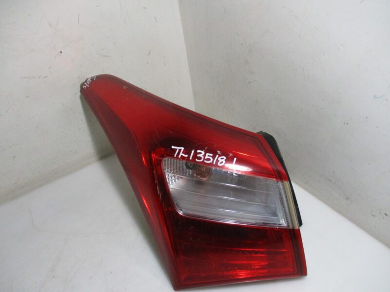 2012 HYUNDAI I30 1.8I LR TAILLAMP (LENS CRACKED)