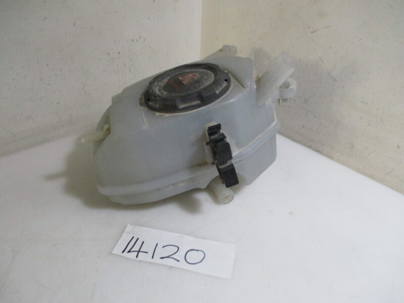 2018 VW POLO 8 1.0TSI RADIATOR BOTTLE WITH CAP