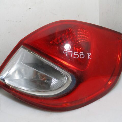 Renault Clio 3 2010 Hatchback RR Taillamp