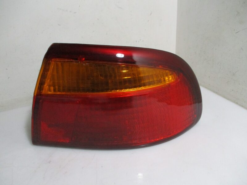 Ford Telstar 92- Right Rear Taillamp Outer