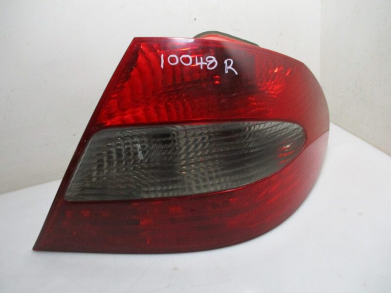 Mercedes-Benz C350 W209 2006 Sedan Right Rear Taillamp