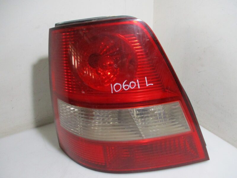 Kia Sorento 2004 SUV Left Rear Taillamp