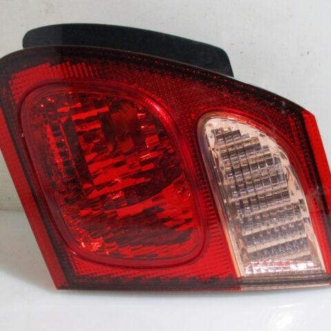 Nissan Almera 00- Right Rear Bootlamp Sedan