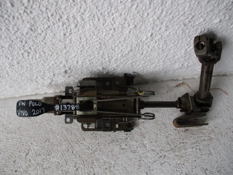 2007 VW POLO 1.4I H/B MANUAL STEERING SHAFT
