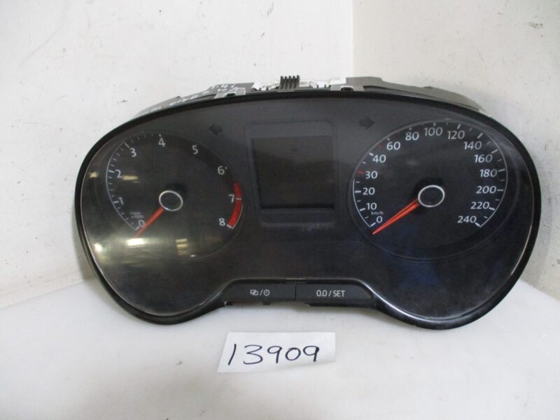 2020 VW POLO VIVO 2 1,4I H/B CLUSTER