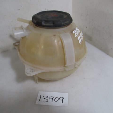 2020 VW POLO VIVO 2 1,4I H/B RADIATOR BOTTLE