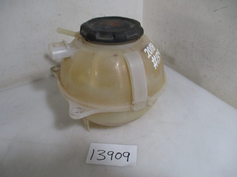 2020 VW POLO VIVO 2 1,4I H/B RADIATOR BOTTLE