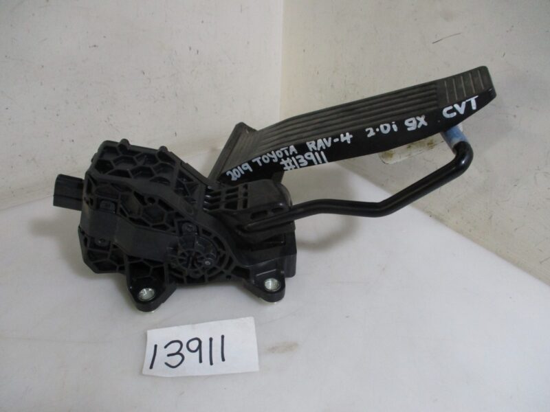 2019 TOYOTA RAV-4 2.0I GX CVT ACCELERATOR PEDAL