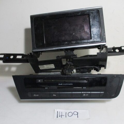 2011 AUDI A6 3.0TDI RADIO (SCREEN BRACKET DAMAGED)