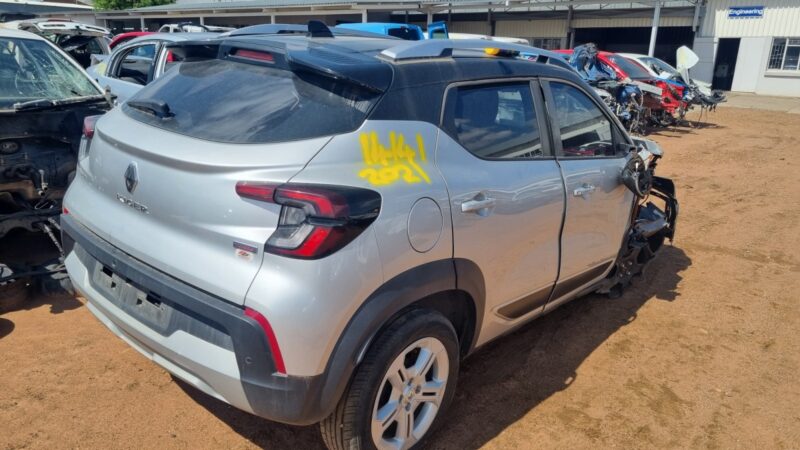 2021 RENAULT KIGER 1,0T VARIOUS SPARES - Image 4