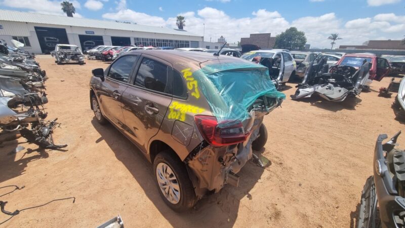 2023 TOYOTA STARLET 1.5I VARIOUS SPARES - Image 2
