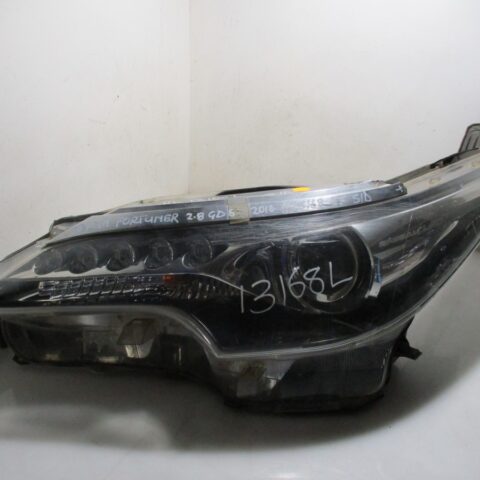Toyota Fortuner GD6 2016 Left Hand Headlamp LED (SLIGHT DAMAGED)