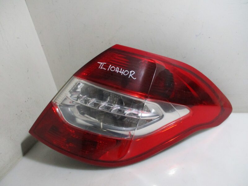 Citroen C4 2011 Hatchback Right Rear Taillamp