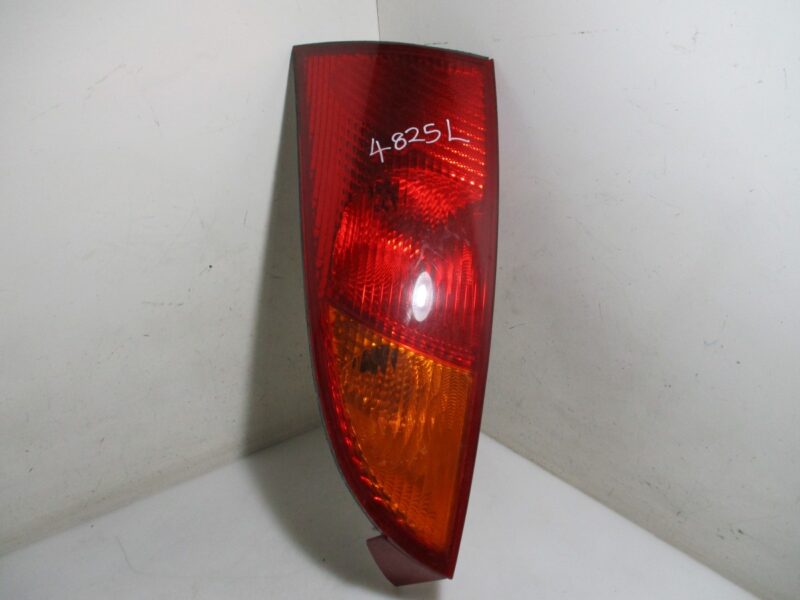 Ford Focus 2003 Hatchback Left Rear Taillamp