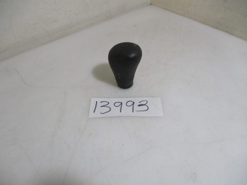 2008 DAIHATSU TERIOS 1.5I GEAR SHIFT KNOB