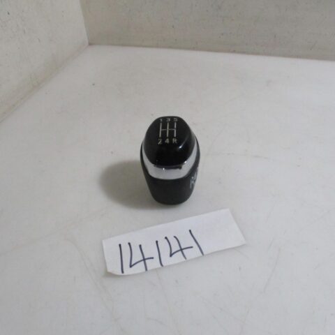 2021 RENAULT KIGER 1,0T GEAR SHIFT KNOB