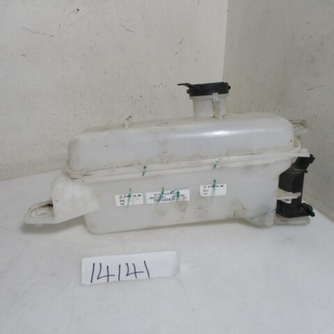 2021 RENAULT KIGER 1,0T WINDSCREEN WASHER BOTTLE