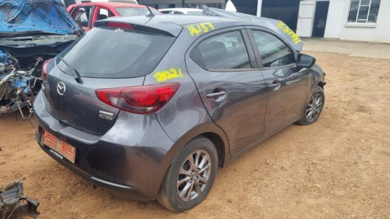 2021 MAZDA 2 1.5 DYNAMIC A/T 5DR VARIOUS SPARES - Image 3
