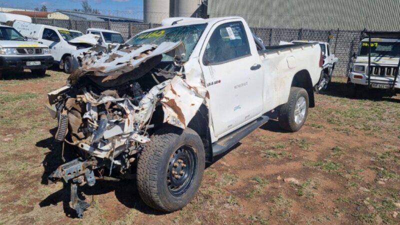 2018 TOYOTA HILUX 2.4 GD-6 SRX 4X4 P/U S/C VARIOUS SPARES - Image 2