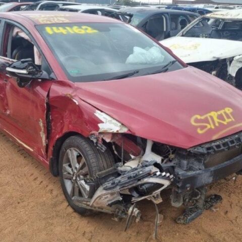 2018 HYUNDAI ELANTRA 1.6 EXECUTIVE A/T VARIOUS SPARES