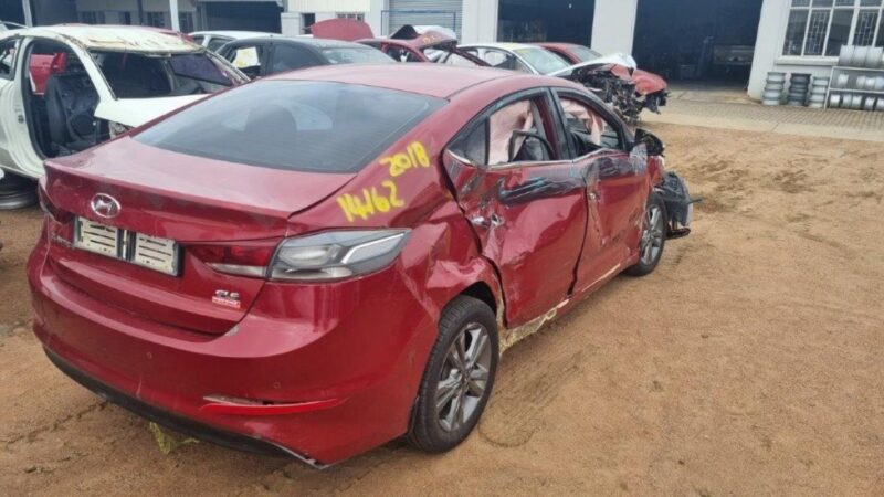 2018 HYUNDAI ELANTRA 1.6 EXECUTIVE A/T VARIOUS SPARES - Image 3