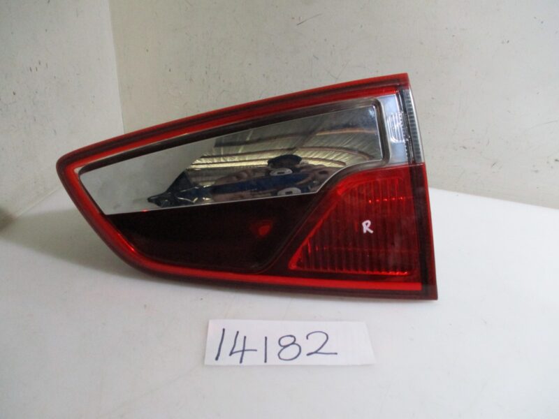 2016 FORD ECO-SPORT 1.0T RR BOOTLAMP