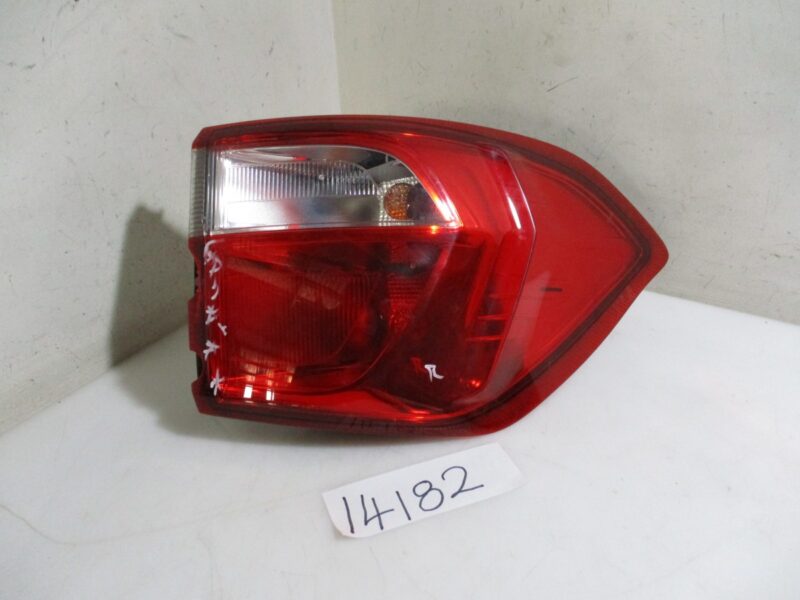 2016 FORD ECO-SPORT 1.0T RR TAILLAMP (CRACKED)