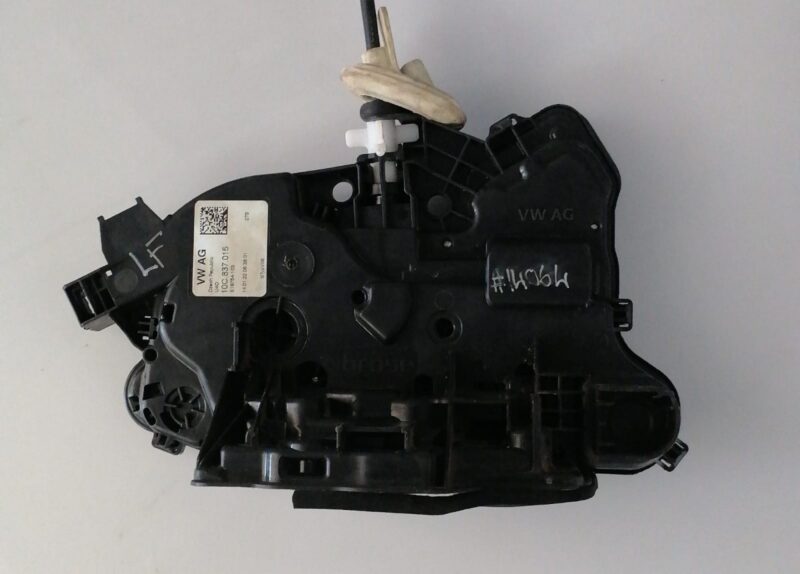2022 VW POLO 8 1.0TSI LIFE LF DOORLOCK