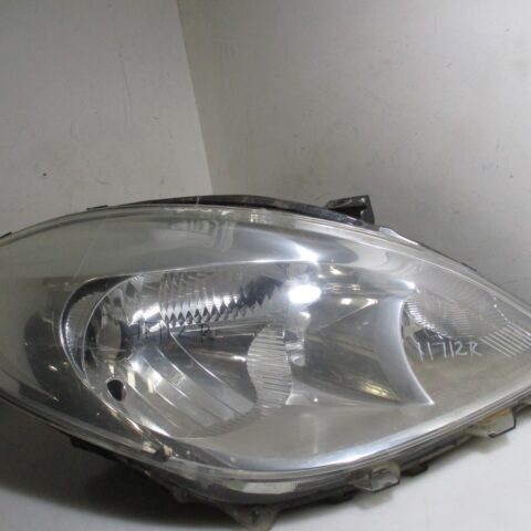 2014 NISSAN ALMERA 1.5I RH HEADLAMP (BRACKETS DAMAGED)
