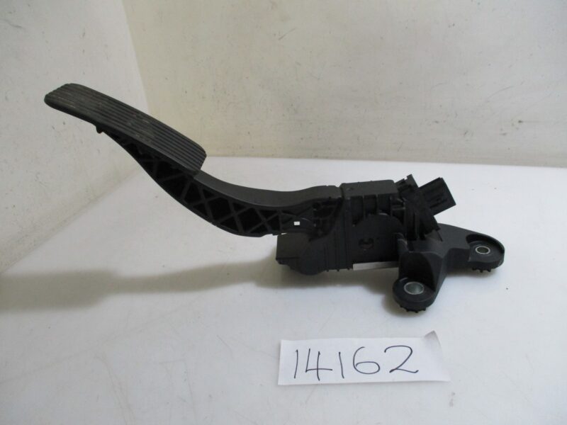 2018 HYUNDAI ELANTRA 1.6 EXECUTIVE A/T ACCELERATOR PEDAL