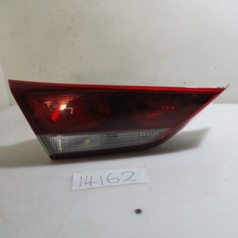 2018 HYUNDAI ELANTRA 1.6 EXECUTIVE A/T LR BOOTLAMP