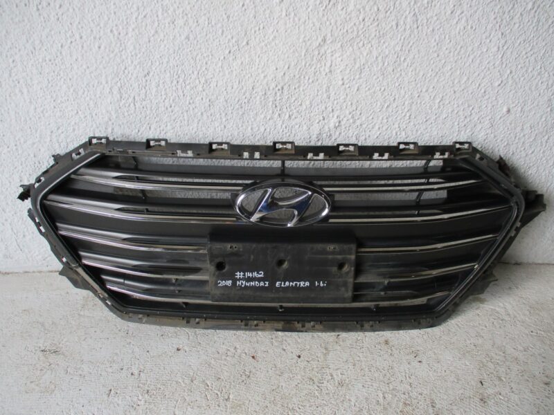 2018 HYUNDAI ELANTRA 1.6 EXECUTIVE A/T GRILLE (BRACKET DAMAGED)