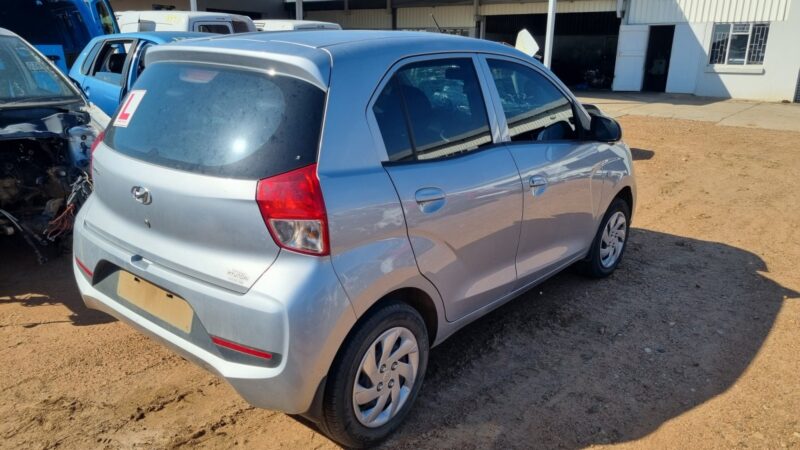 2022 HYUNDAI ATOS 1.1 MOTION VARIOUS SPARES - Image 3