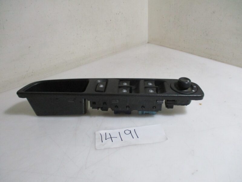 2023 RENAULT TRIBER 1.0I EXPRESSION LIFE RF WINDOW SWITCH
