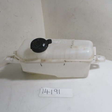 2023 RENAULT TRIBER 1.0I EXPRESSION LIFE WINDSCREEN WASHER BOTTLE