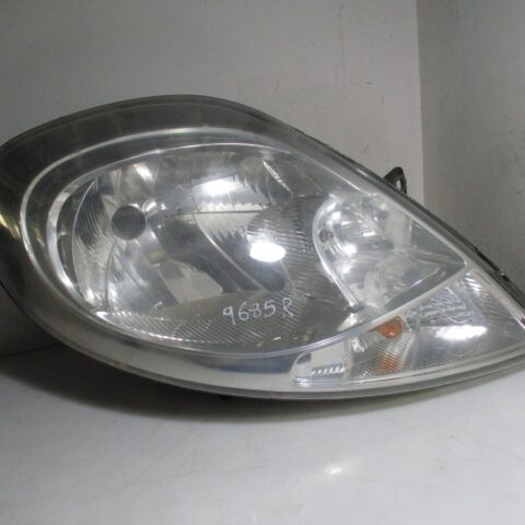 Opel Vivaro 2009 Right Hand Headlamp