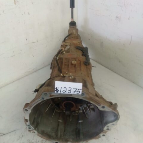 2017 TOYOTA HILUX 2.4i GD6 GEARBOX ONLY; ENG NO: 2GD; 6 SPEED