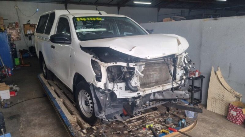 2023 HILUX 2,4 GD S A/C P/U S/C VARIOUS SPARES - Image 2