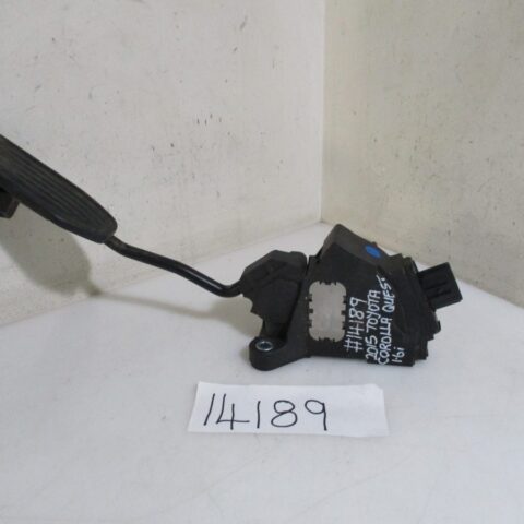 2015 TOYOTA COROLLA QUEST 1.6i ACCELERATOR PEDAL