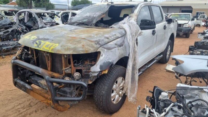 2015 FORD RANGER 2,2 TDCi XL P/U D/C VARIOUS SPARES - Image 4