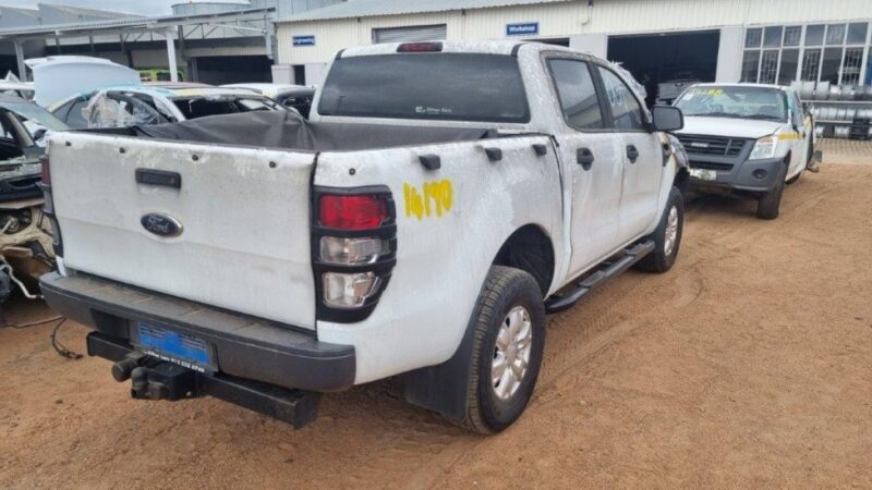 2015 FORD RANGER 2,2 TDCi XL P/U D/C VARIOUS SPARES - Image 3