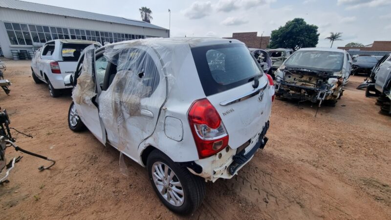 2019 TOYOTA ETIOS SPRINT 1.5I H/B VARIOUS SPARES - Image 3
