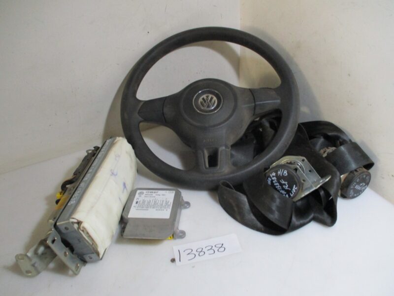 2017 VW POLO VIVO 1.4I H/B AIRBAG SET WITH DASHBOARD